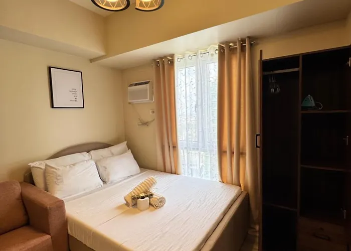 Hayahay Pad At Avida Riala Tower 5 In It Park 3*